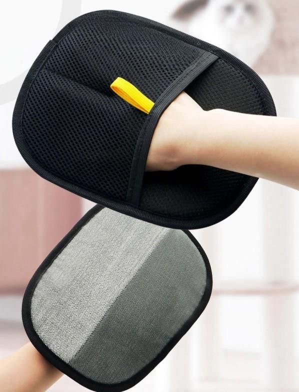 Pet Hair Removal Gloves www.trikaro.com
