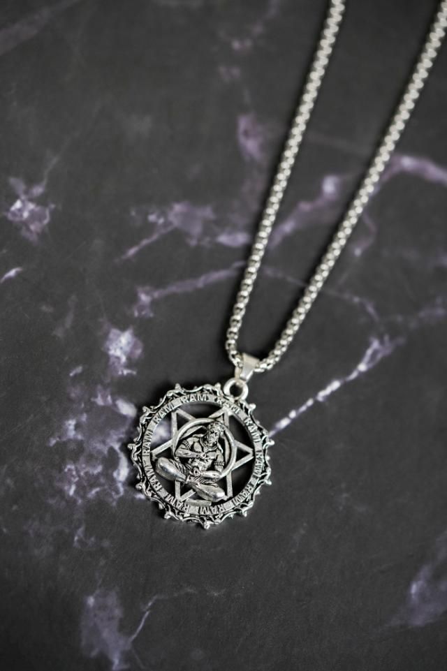 Shree Yantra with Hanuman Raksha Pendant with Chain www.trikaro.com
