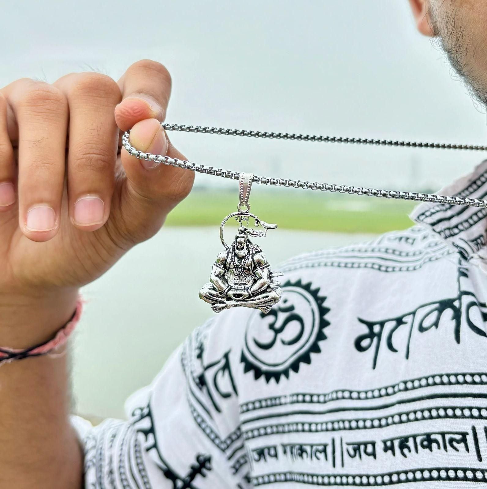 Lord Hanuman Chain With Pendant (Pack of 4) www.trikaro.com