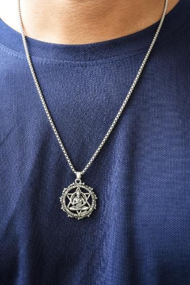 Shree Yantra with Hanuman Raksha Pendant with Chain www.trikaro.com