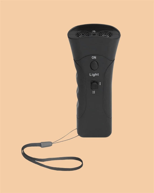Ultrasonic Dog Chaser,Stop Animals Attacks Aggression www.trikaro.com