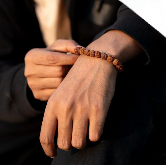 5 Mukhi Rudraksha Bracelet www.trikaro.com