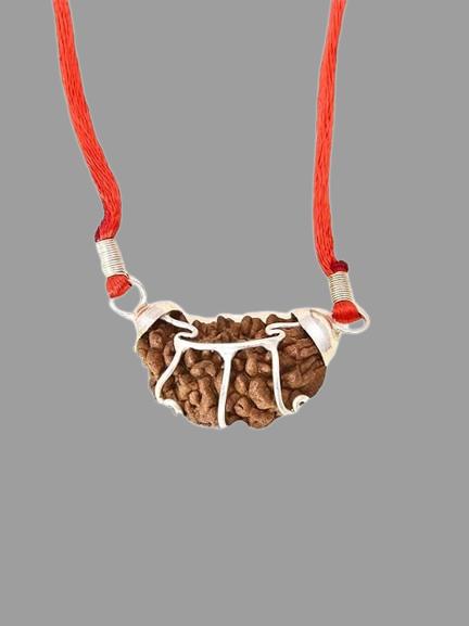 The Divine One Mukhi Rudraksha For Women & Girls www.trikaro.com