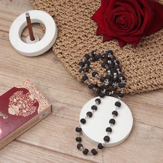Ebony Wood Karungali Mala www.trikaro.com