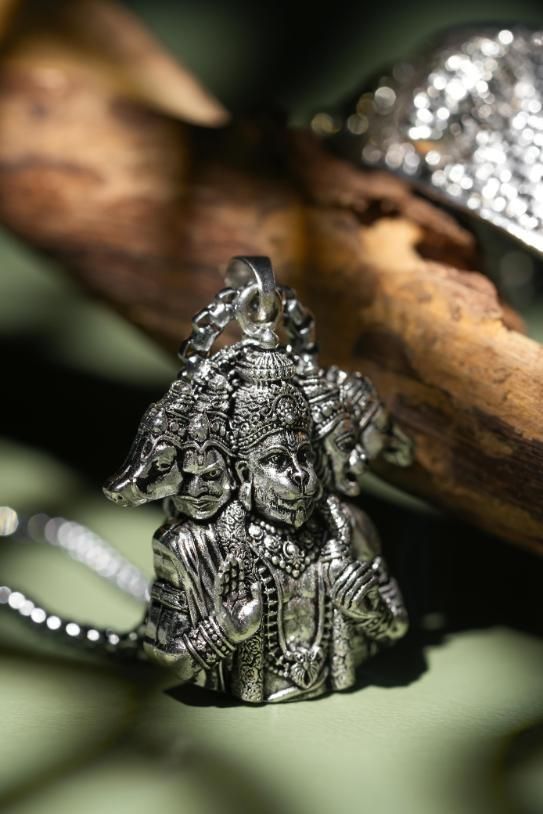 5-Mukhi Hanuman Kada with 5-Munjai Hanumna Pendant with Chain www.trikaro.com