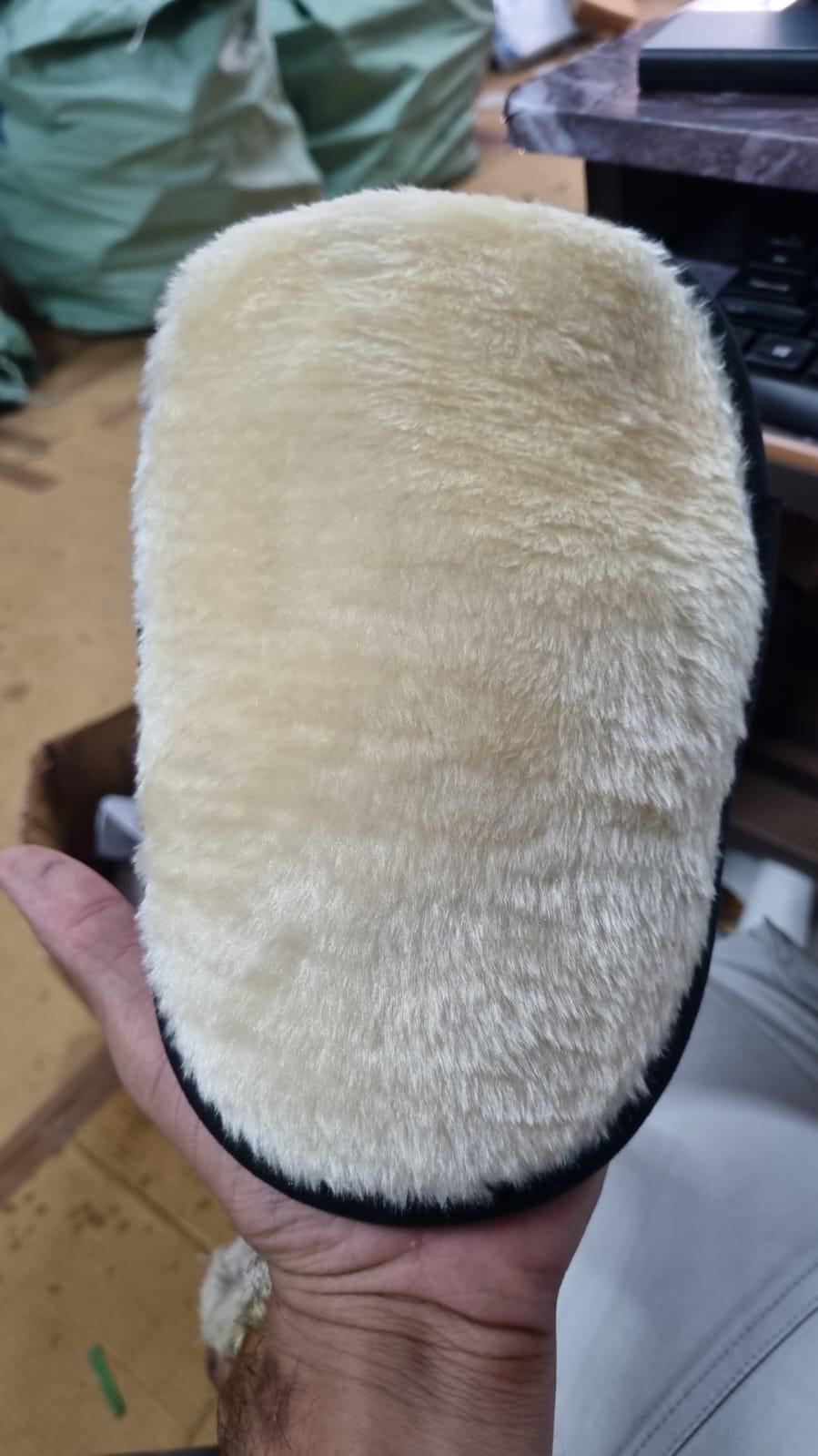 Pet Hair Removal Gloves www.trikaro.com