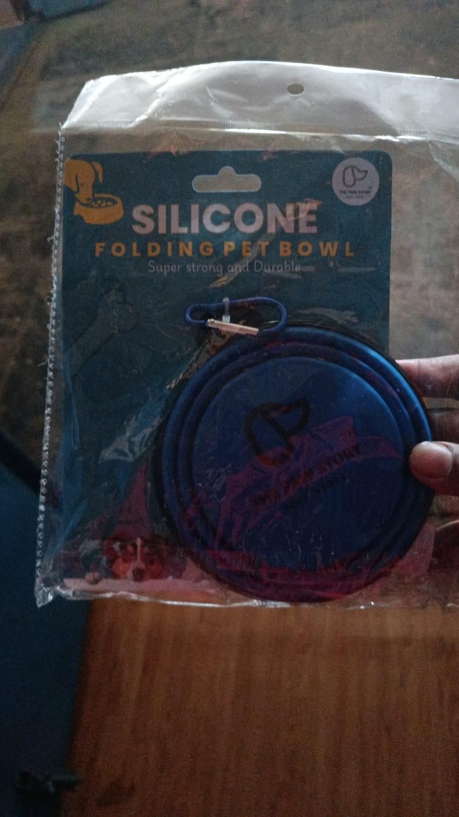 Foldable Silicone Pet Feed Bowl www.trikaro.com